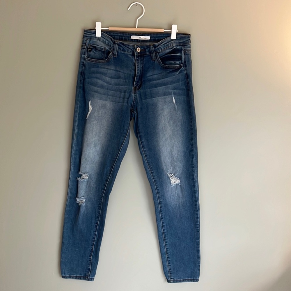 Super Soft Jeans w/ few fashion rips